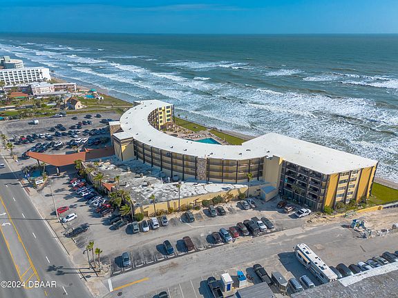 4th image of 2301 S Atlantic Ave #135