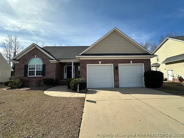 1920 Abbeydale Ln — Photo 1