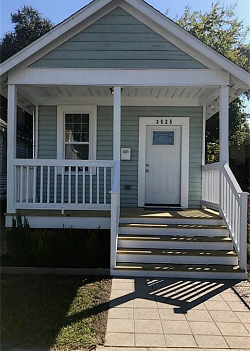 1st image of 3525 Avenue N 1/2