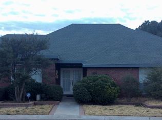 3011 Woodridge Ln, Odessa, TX 79762