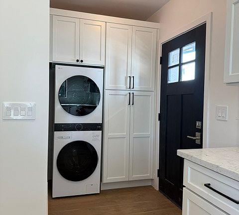 Washer/Dryer with storage