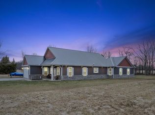 135 Itawamba Dr, Lake Waynoka, OH 45171