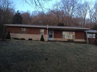 8165 Hamilton Cleves Rd, Cleves, OH 45002