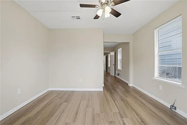727 Anson St — Photo 4