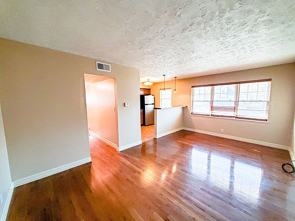 4th image of 603 S 35th Ave #6-A650