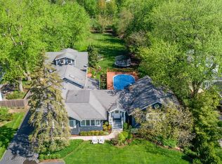 414 Chicago Ave, Clarendon Hills, IL 60514