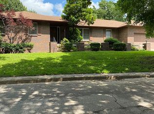 65 Walnut Way, Warrensburg, MO 64093