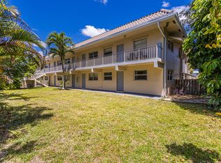 660 Glouchester St #1, Boca Raton, FL 33487