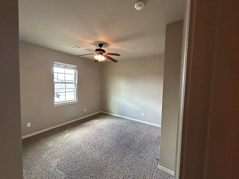12011 Jadesdale Cir — Photo 43
