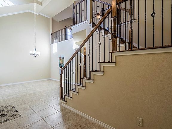 3rd image of 10200 Old Eagle River Ln