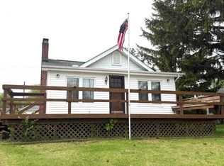 265 Lagoon Beach Dr, Bay City, MI