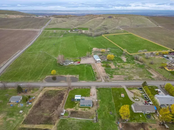 Nka Gap Rd, Granger, WA 98932