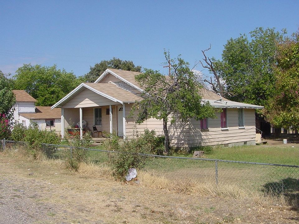 4/1 ON 2 CITY LOTS ONLY $60K