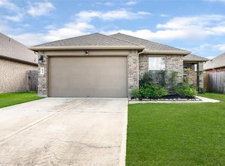 65 Rodeo Crest Dr, Manvel, TX 77578