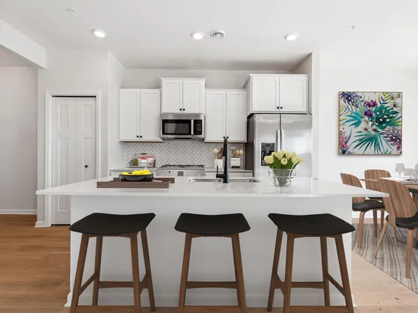 1016 130th Ct E, Rosemount, MN 55068