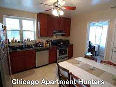 2nd image of 4150 N Leavitt St #3