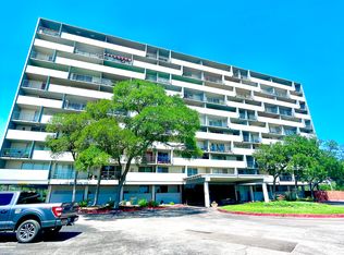 7039 San Pedro Ave APT 704, San Antonio, TX 78216