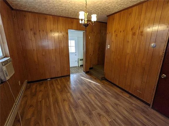 4th image of 816 Wyandotte St