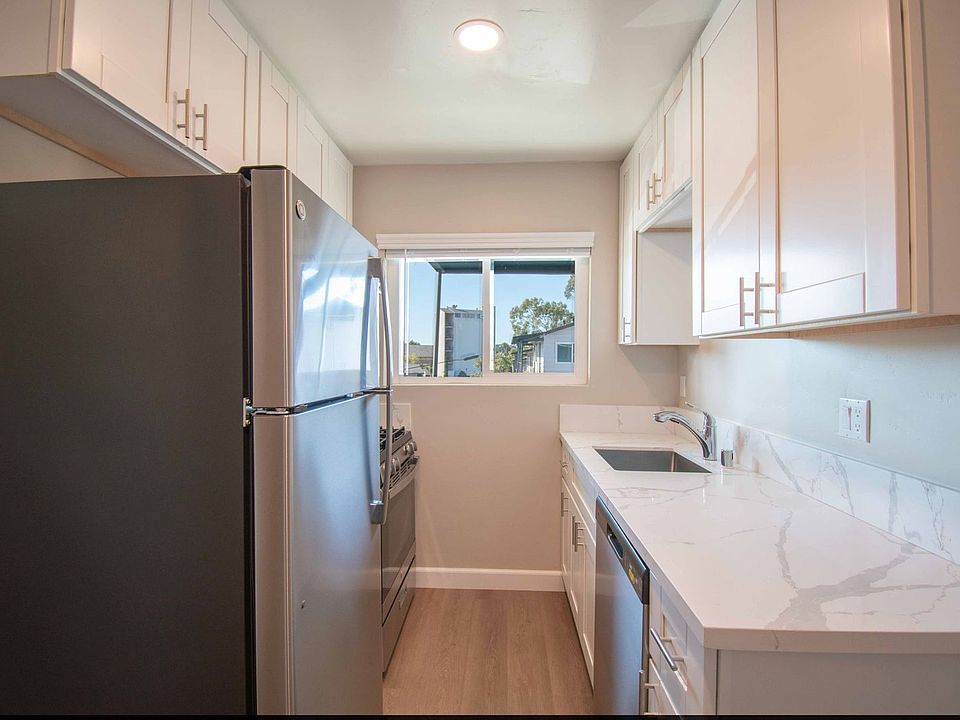 1st image of 5101-5111 Towle Ct #5111-14