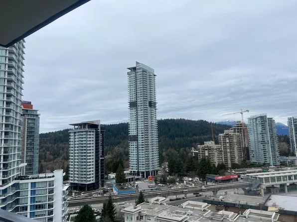 537 Cottonwood Ave #1407, Coquitlam, BC V3J 0S4