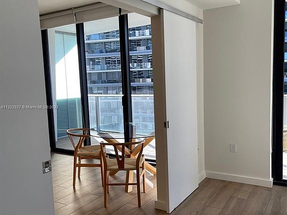 4th image of 1010 Brickell Ave Unit 4007