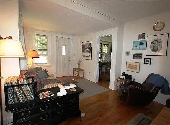 2nd image of 3809 38th Ave S