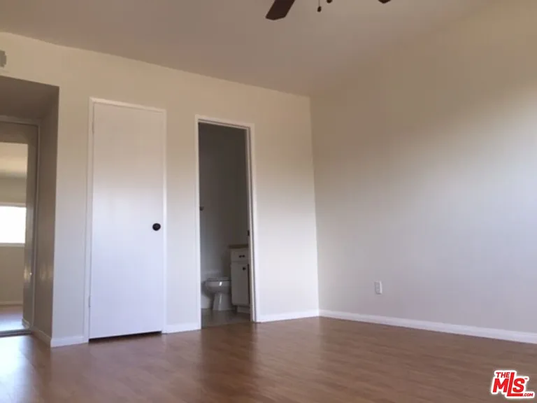 5252 Coldwater Canyon Ave #207 — Photo 11