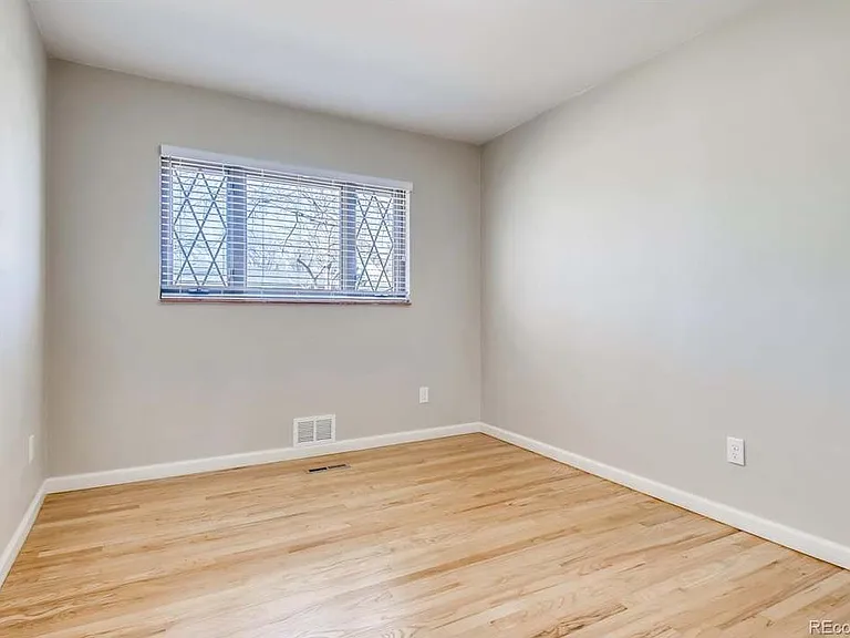 60 Cody Ct — Photo 25