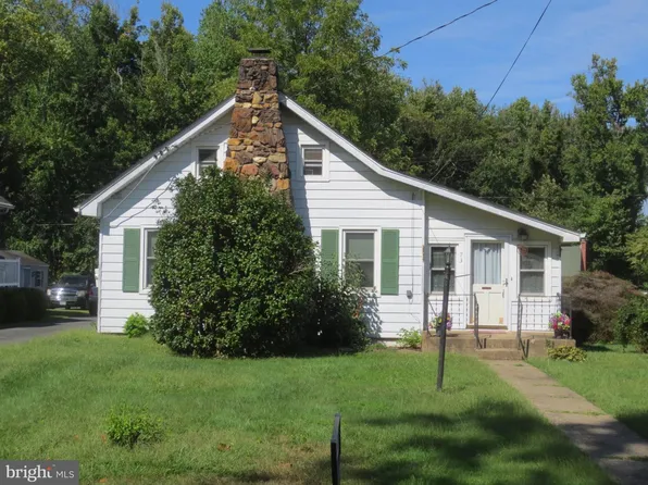 73 Farmdale Rd, Earleville, MD 21919