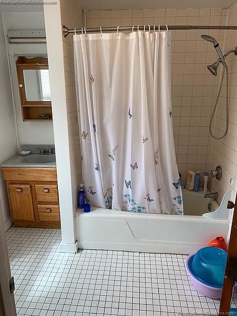 2nd image of 19 Ashford St #16F
