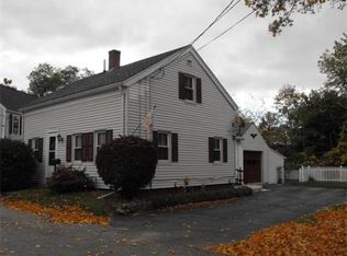 7 Cleveland St, Amesbury, MA 01913