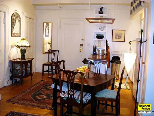 Sold by Mazzeo Real Estate | media 16