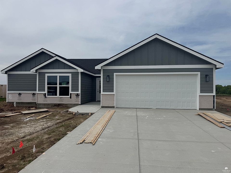 1st image of 9975 Jasmine Dr