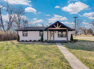 100 Holly St, McMinnville, TN 37110