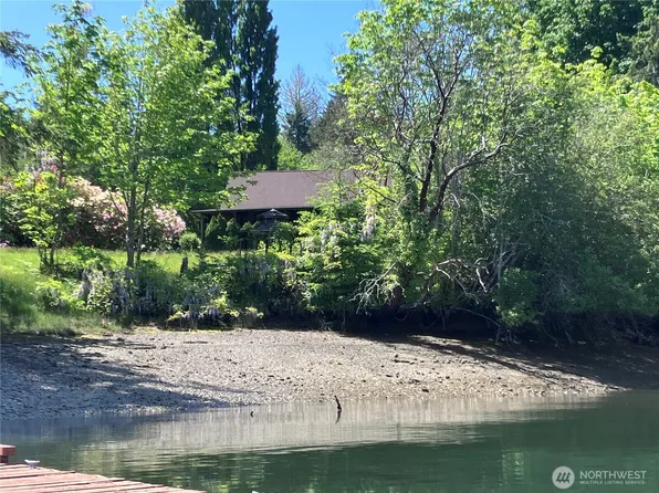 4293 E Pickering Road, Shelton, WA 98584