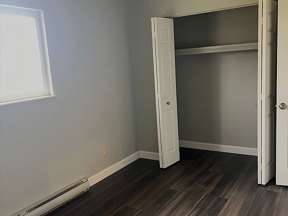 4th image of 24008 Hall Rd #A