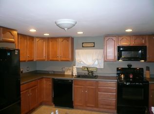 730 School St, Lowell, MA 01851