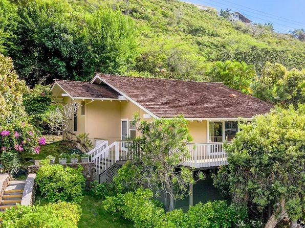 1521 Kalaniwai Pl #57, Honolulu, HI 96821