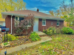 2415 N Sheridan Rd, Waukegan, IL 60087