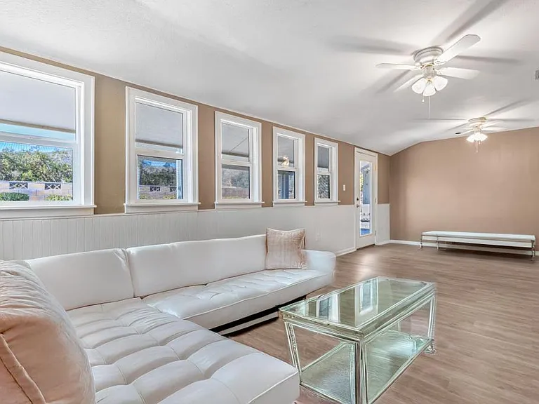 28461 Portsmouth Dr — Photo 15