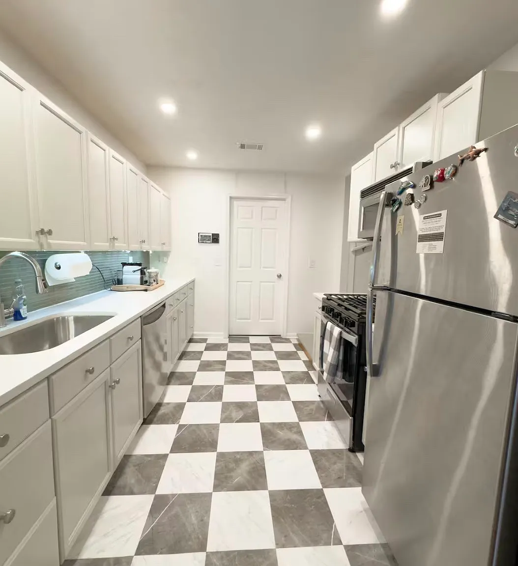 2 bed, 1080 sqft, $3,500 — Photo 1