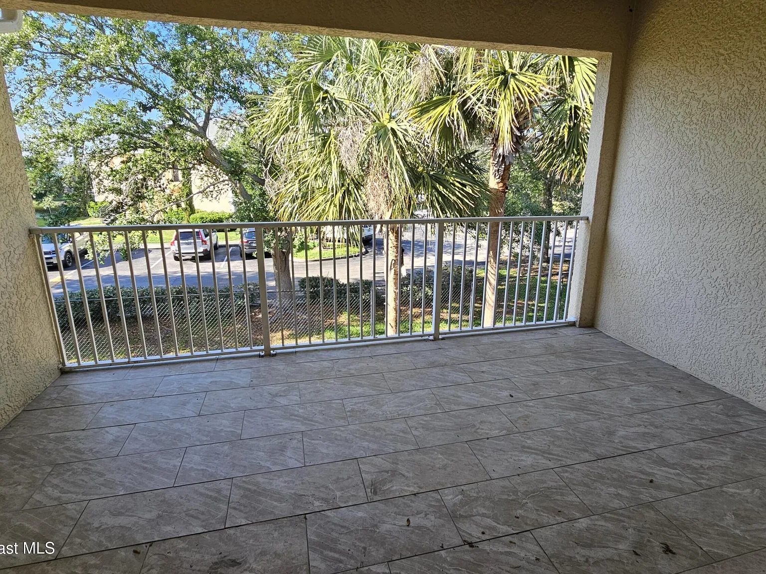 3 bed, 2.0 bath, 1781 sqft, $1,850 — Photo 2
