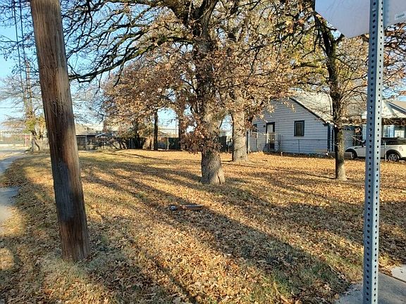 3rd image of 2503 Brookfield Ave Lot 12