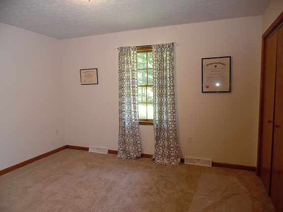 5th image of 3412 Virginia Byway
