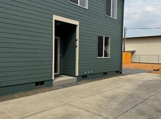 263 28th Ave SE #8B, Albany, OR 97322