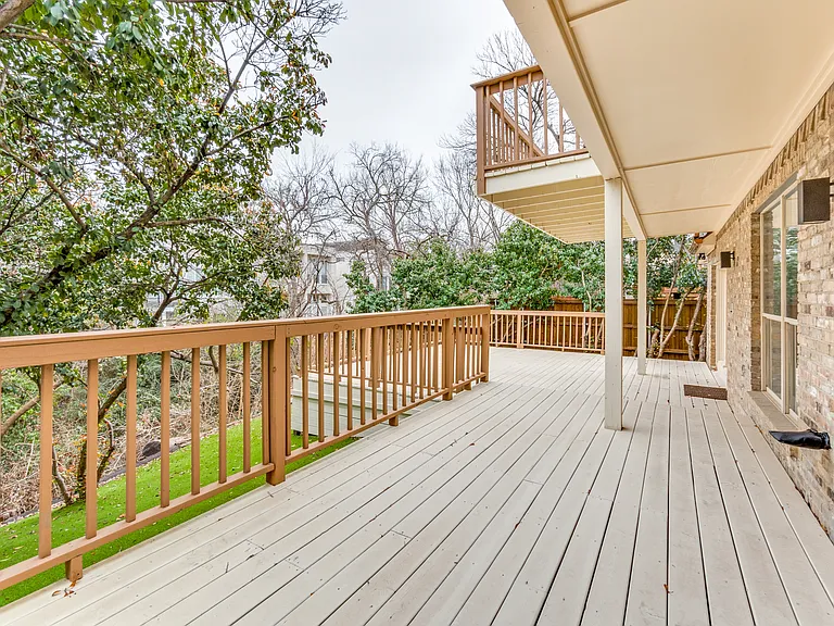 9130 Valley Chapel Ln — Photo 33