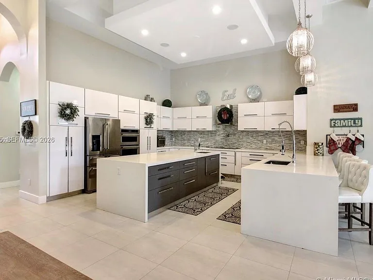 12802 Grand Oaks Dr — Photo 14