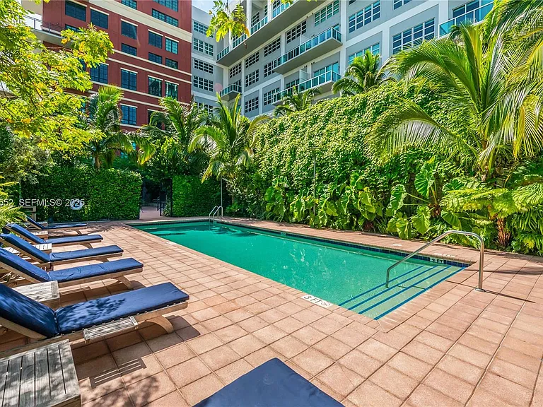 1749 NE Miami Ct #213 — Photo 38