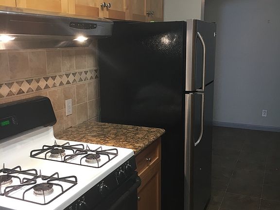 4th image of 1020 School St