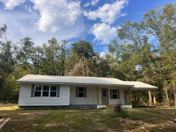 2040 Benjamin Rd, Thaxton, MS 38871